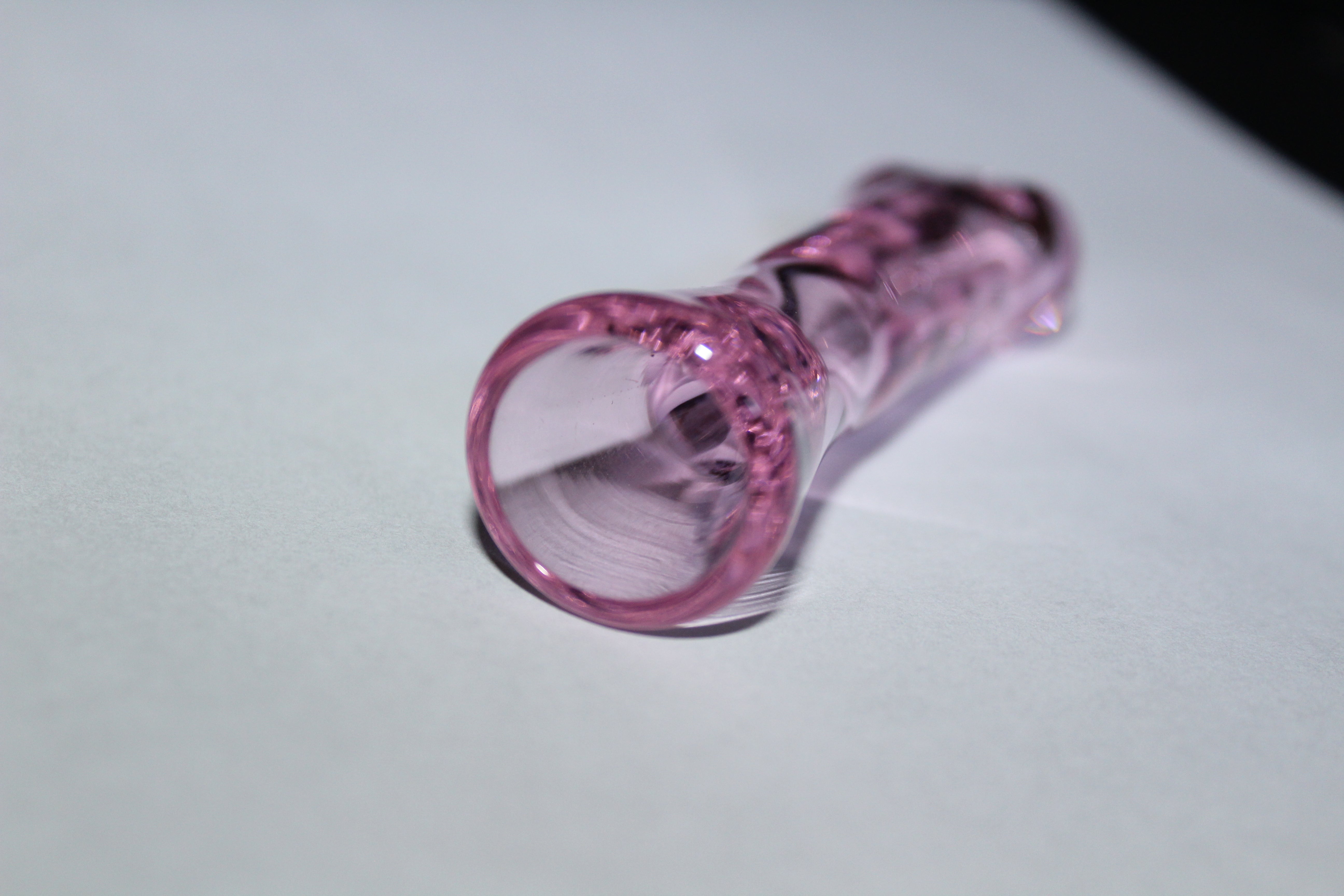 PINKY GLASS 3 1/2" ONE HITTER