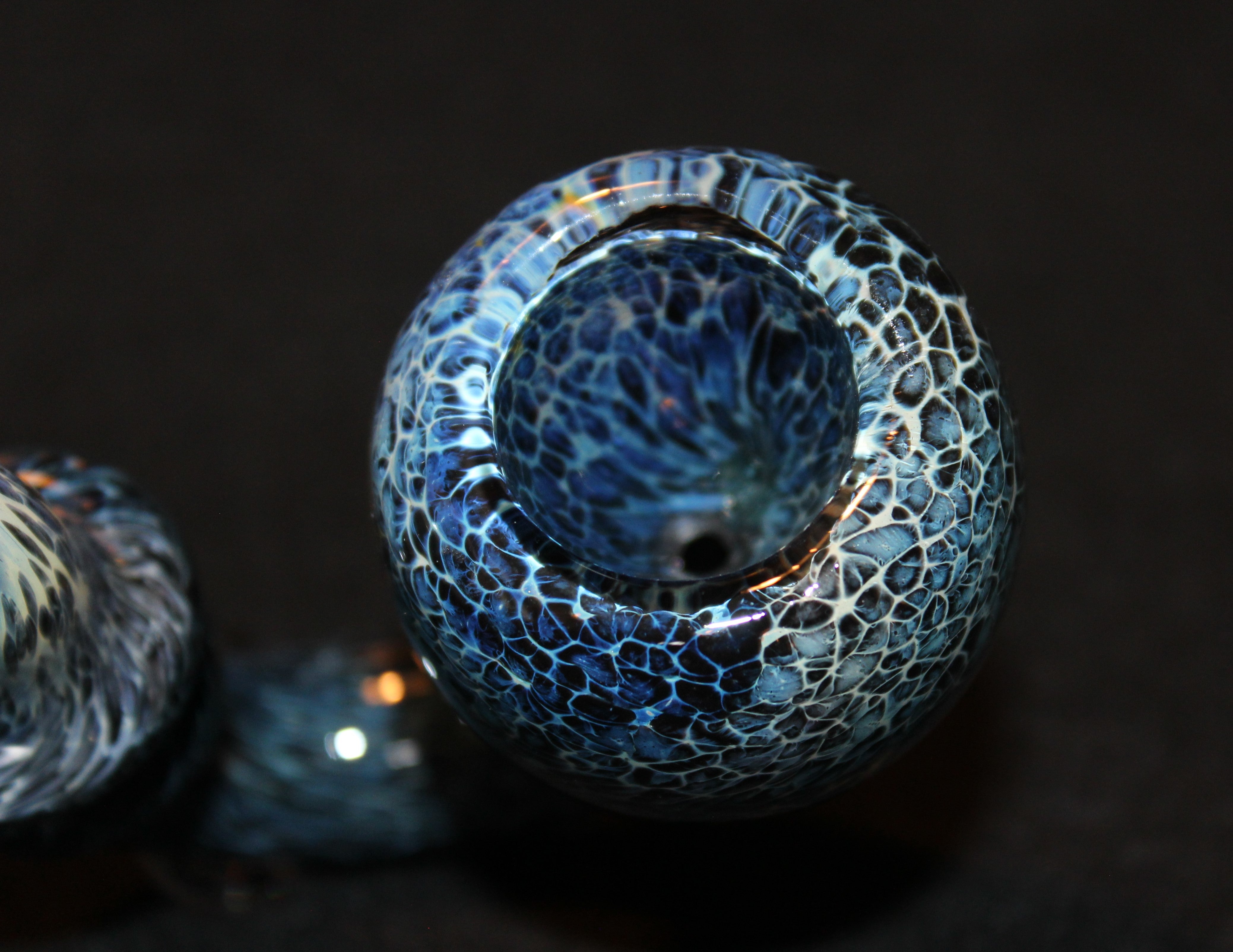 4 1/2" OCEAN BLUE FRIT II SHERLOCK PIPE