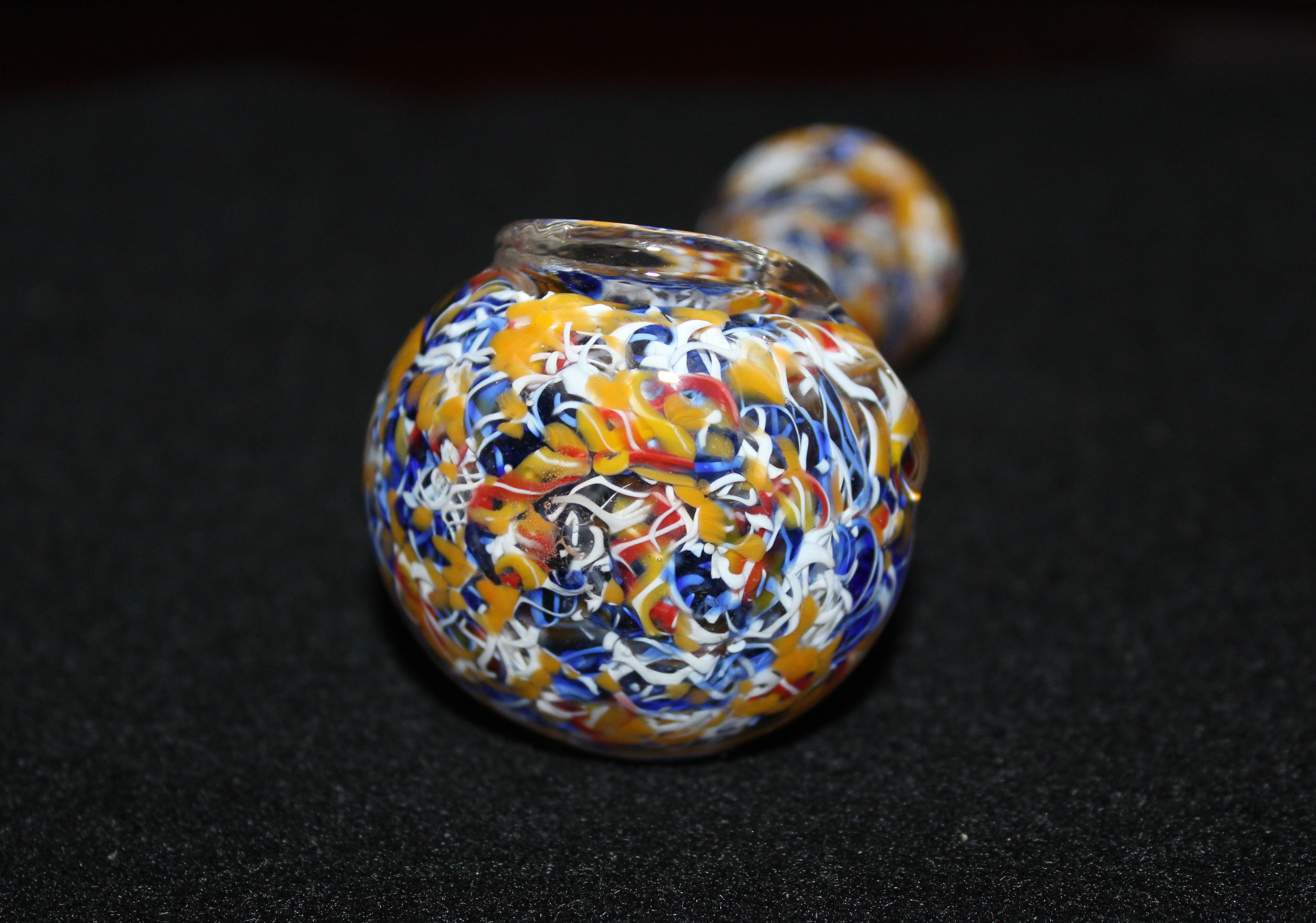 SNOW STORM Smoking Glass Pipe