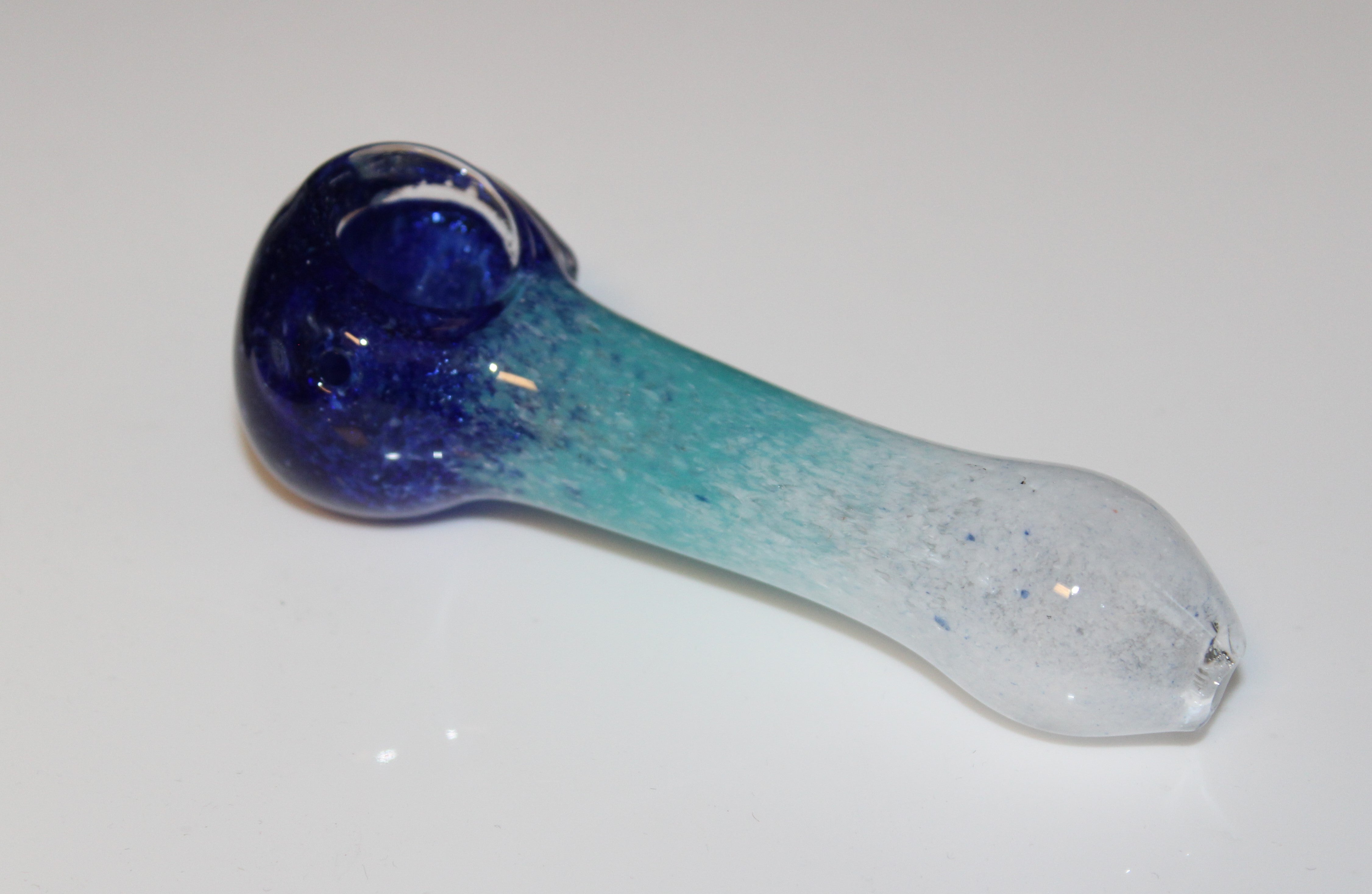 WHITE HOT BLUES Glass Pipe